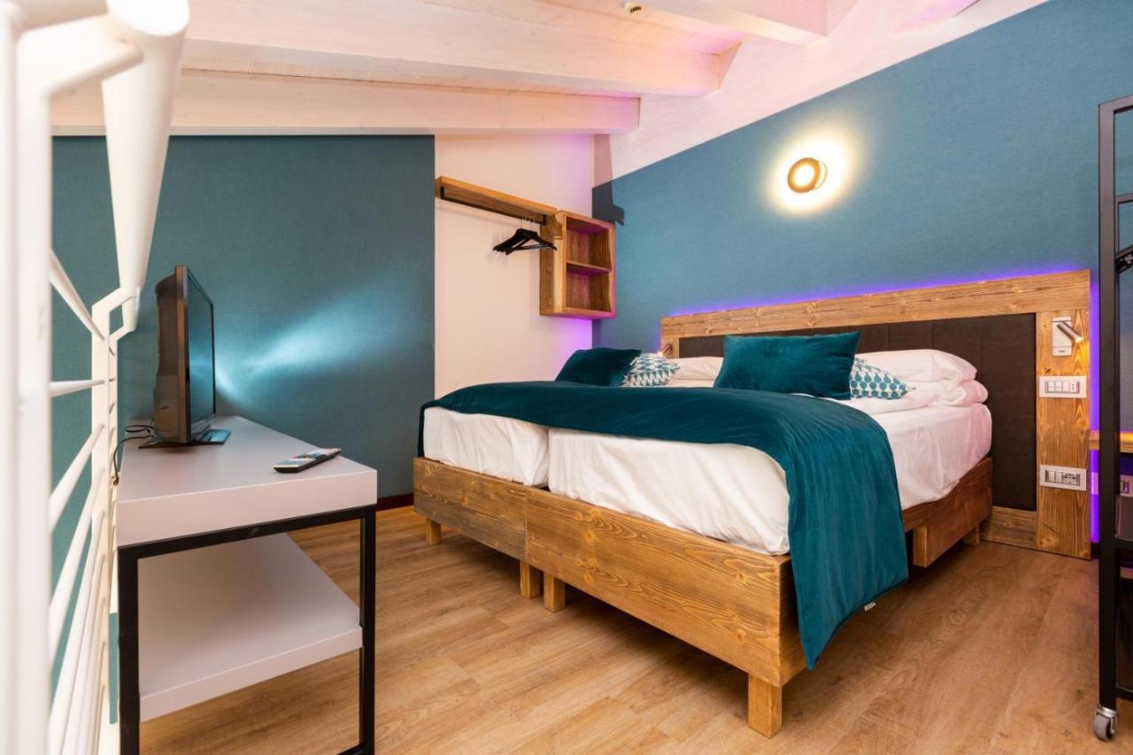 Aktivhotel Santalucia Torbole Sul Garda Exterior foto