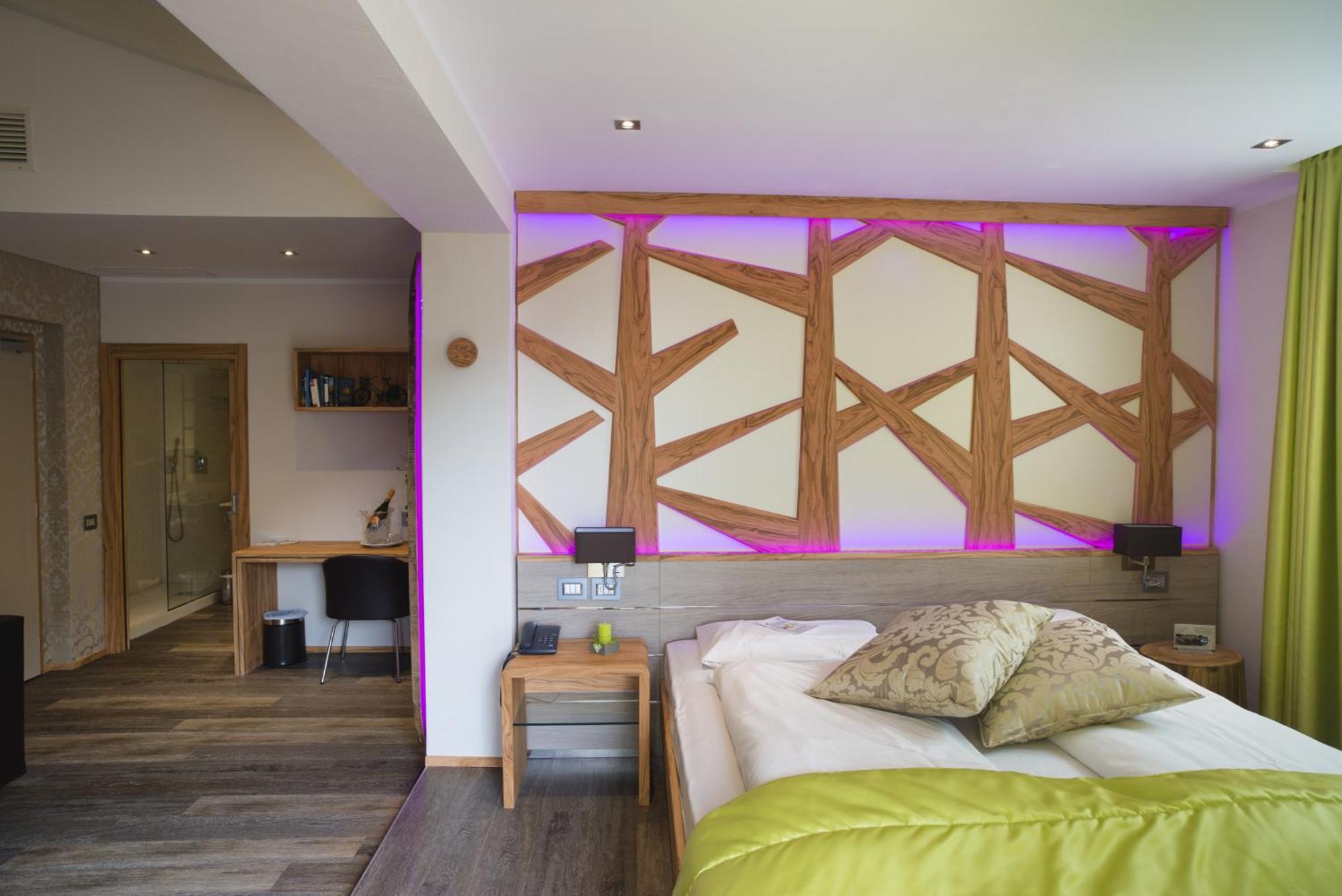 Aktivhotel Santalucia Torbole Sul Garda Quarto foto