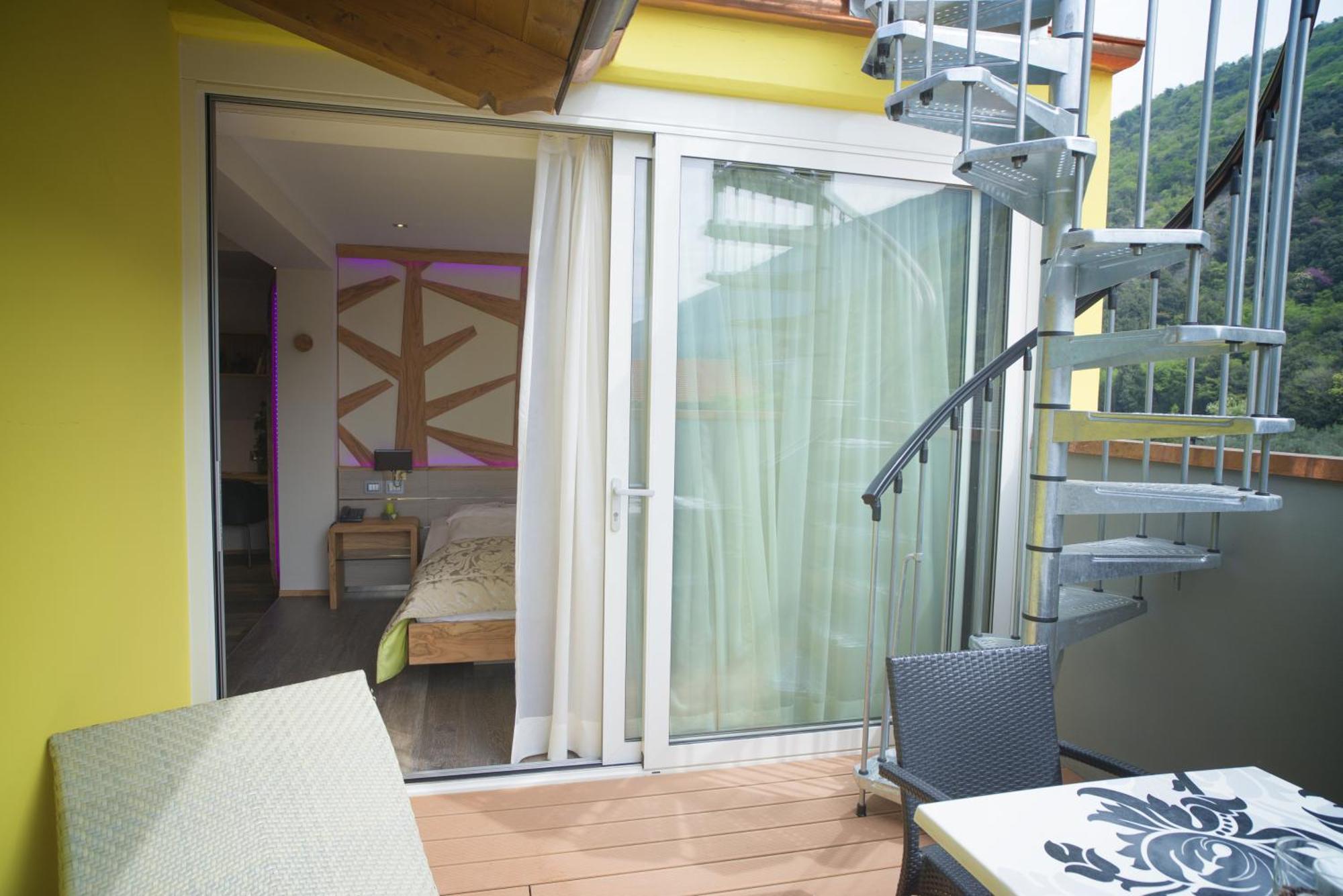Aktivhotel Santalucia Torbole Sul Garda Quarto foto